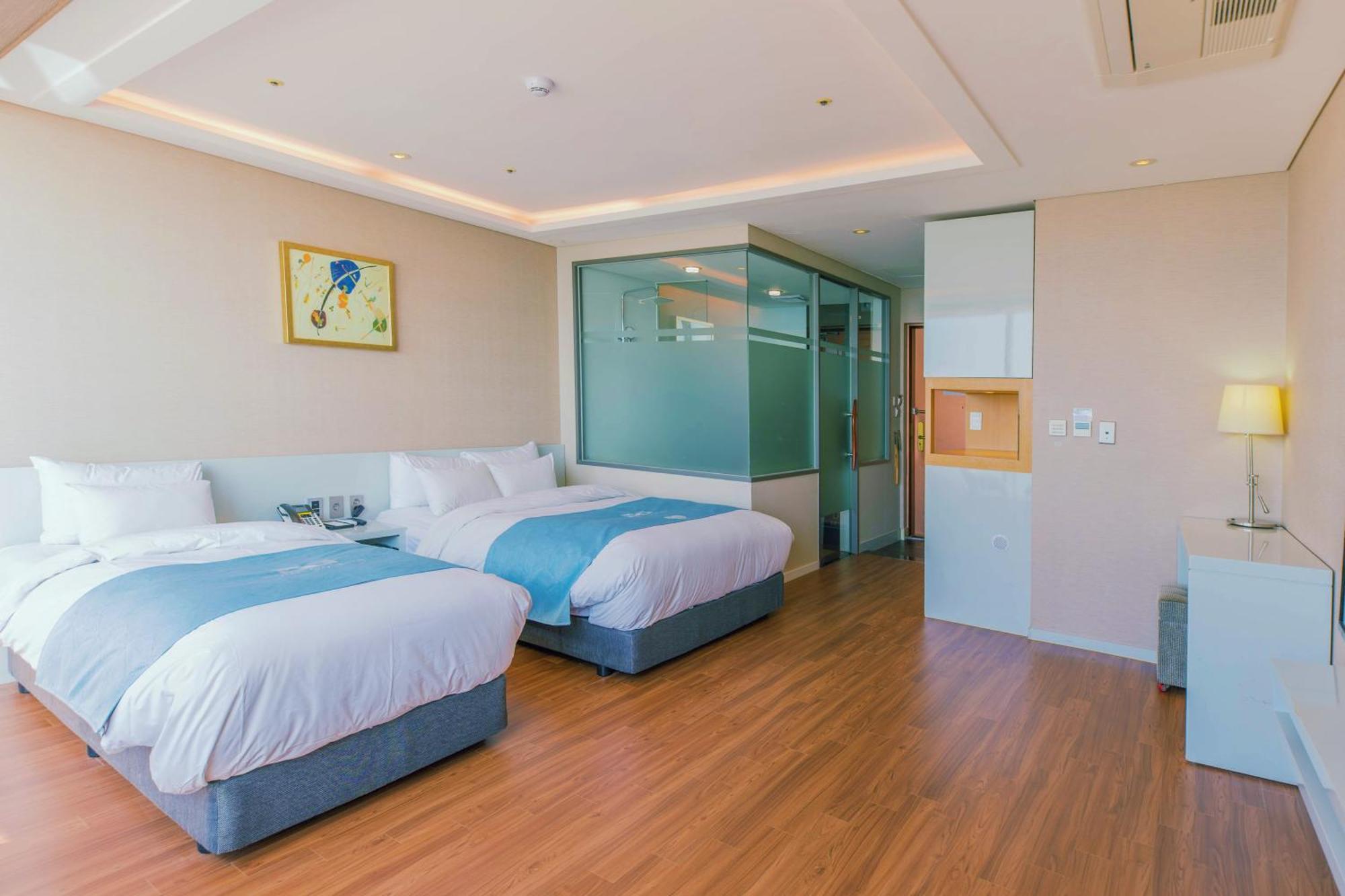 Hotel Solaire โพเรียง ภายนอก รูปภาพ