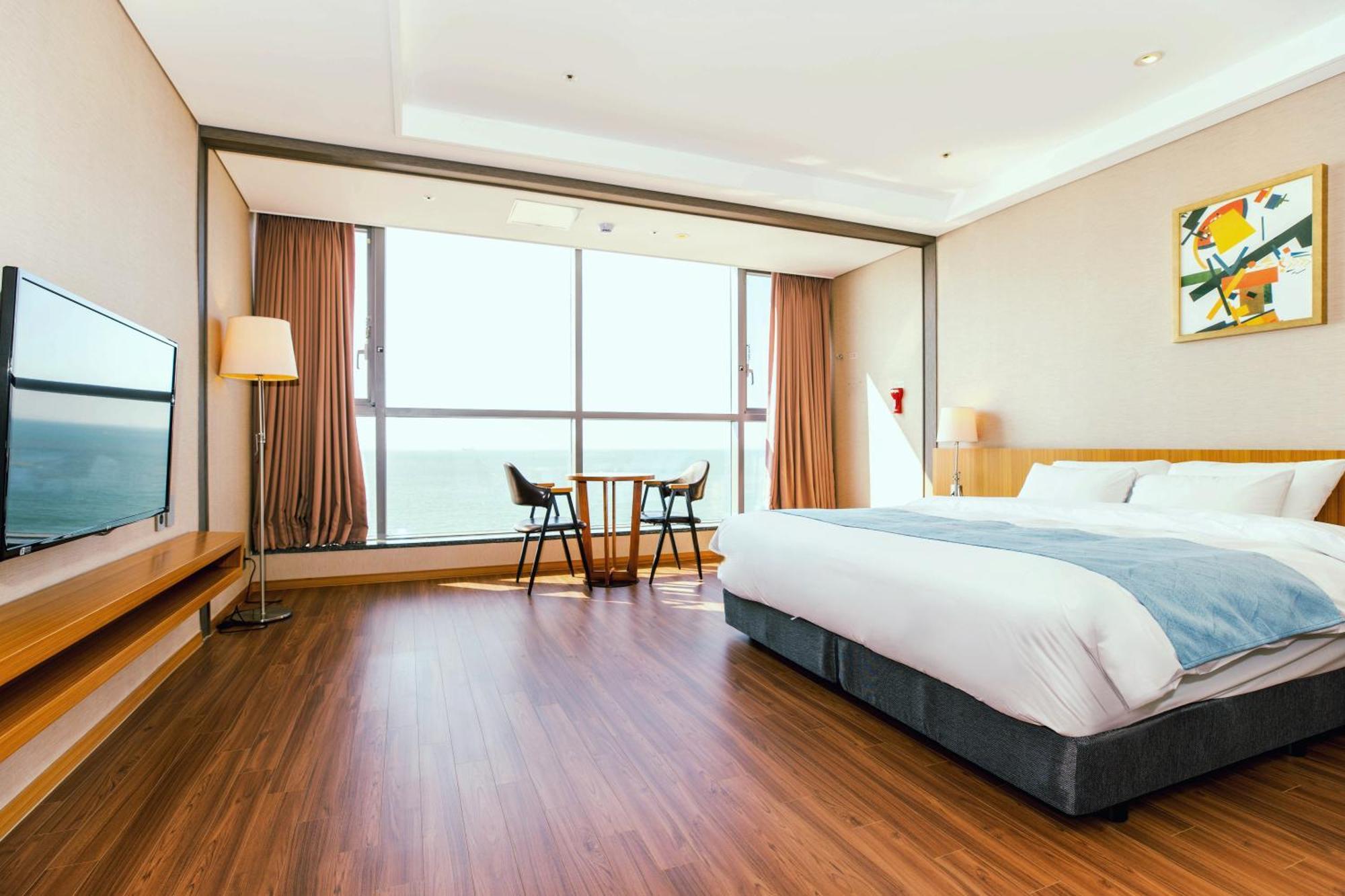 Hotel Solaire โพเรียง ภายนอก รูปภาพ