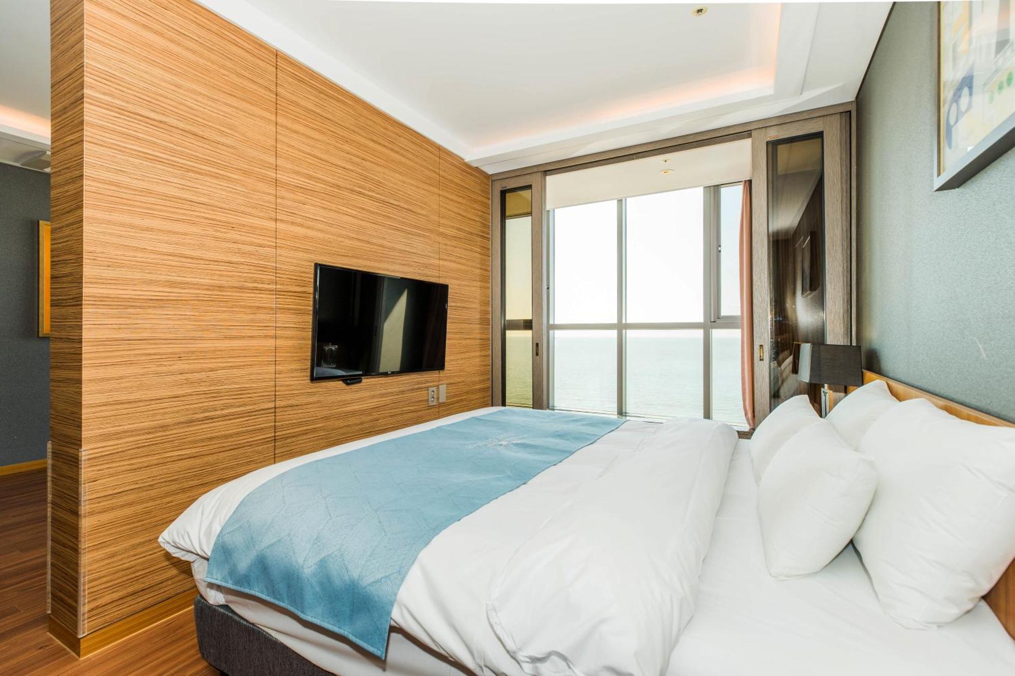 Hotel Solaire โพเรียง ภายนอก รูปภาพ